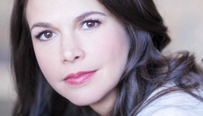sutton-foster-broadway2550x482-opt.jpg