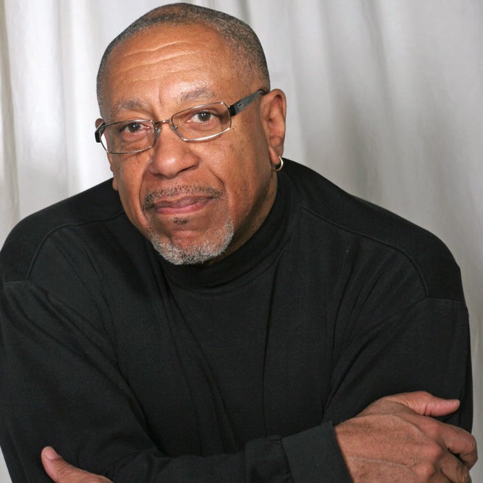 Roger-Collins-headshot-700x700.jpg